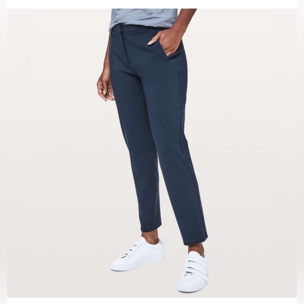 Lululemon On The Move Pant 27” Trousers Straight Leg Navy Blue Pants Size 6
